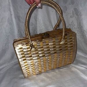 Vintage 1960s Wicker Gold/Ivory Handbag